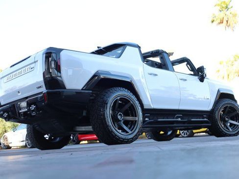 Used 2022 GMC Hummer EV Edition 1 w/ LPO, Illumination Package AWD/4WD image 19