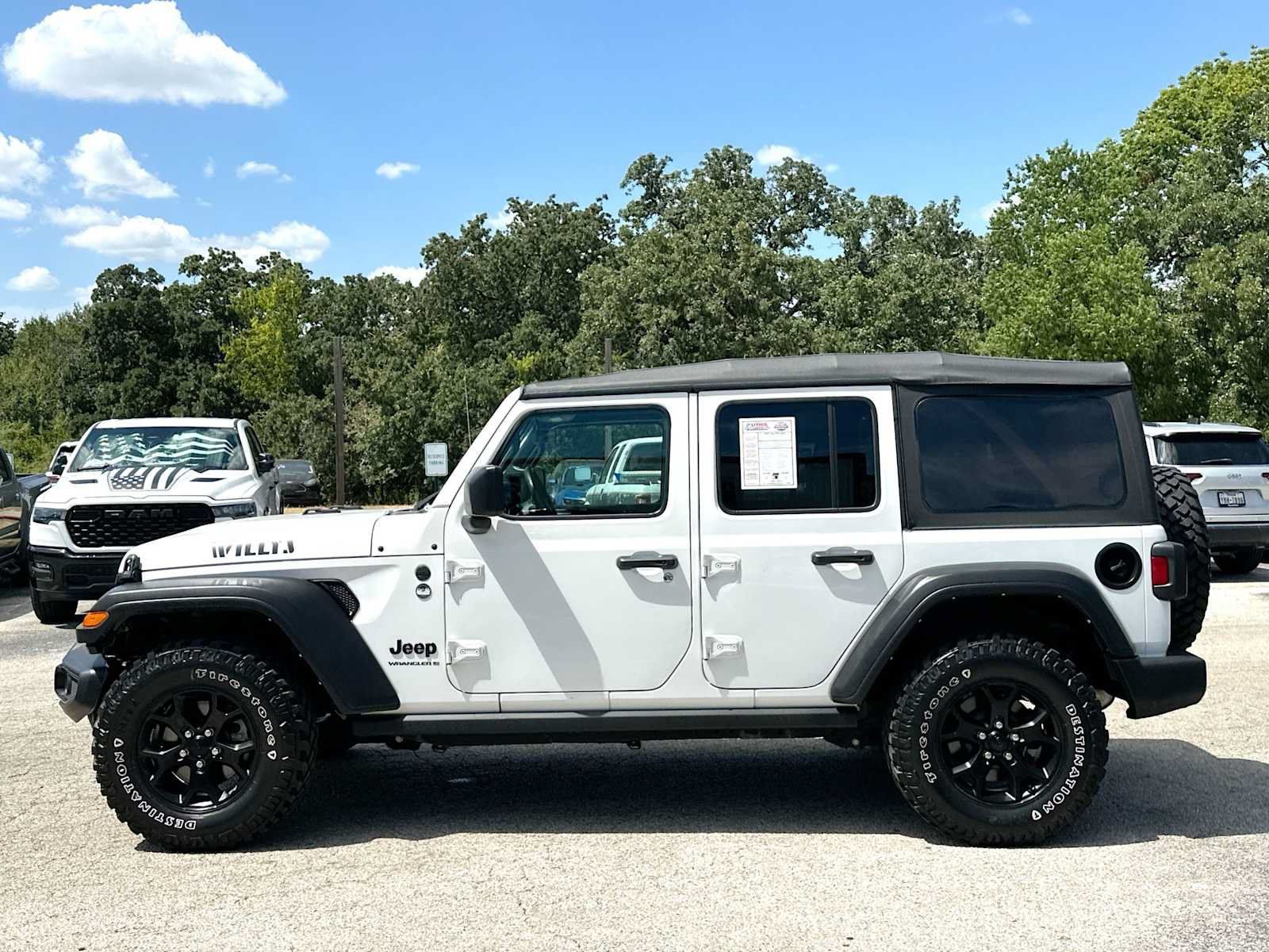 Used 2023 Jeep Wrangler Unlimited Sport AWD/4WD image 12