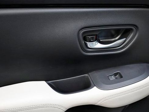 New 2027 Honda HR-V LX image 29