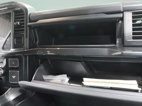 Used 2022 Ford F150 XLT w/ Equipment Group 302A High image 30