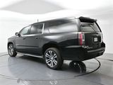 Used 2016 GMC Yukon XL SLT w/ Open Road Package image 5