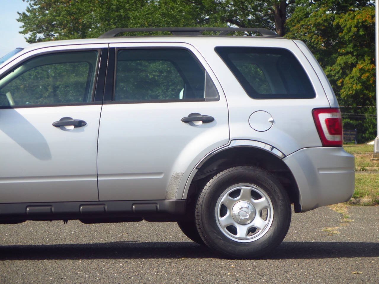 Used 2008 Ford Escape XLS FWD image 35