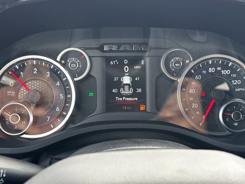 New 2026 RAM 1500 4x4 Crew Cab image 22