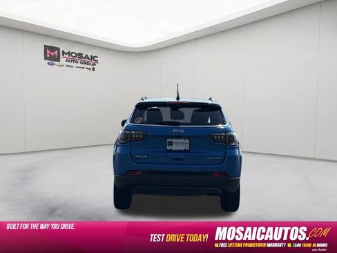 Used 2024 Jeep Compass Limited AWD/4WD image 6