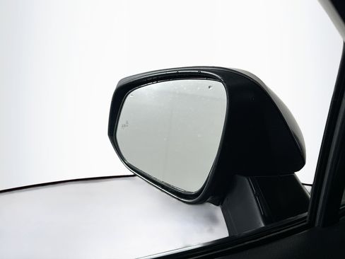 Used 2025 Toyota RAV4 XLE w/ Convenience Package image 16