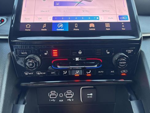 New 2025 Jeep Grand Cherokee Limited AWD/4WD image 21