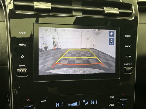 Used 2023 Hyundai Tucson SEL w/ Convenience Package image 5