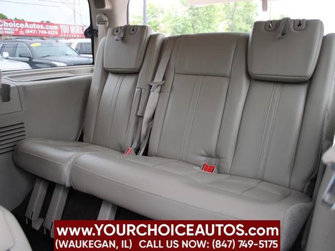 Used 2015 Lincoln Navigator 4WD image 17