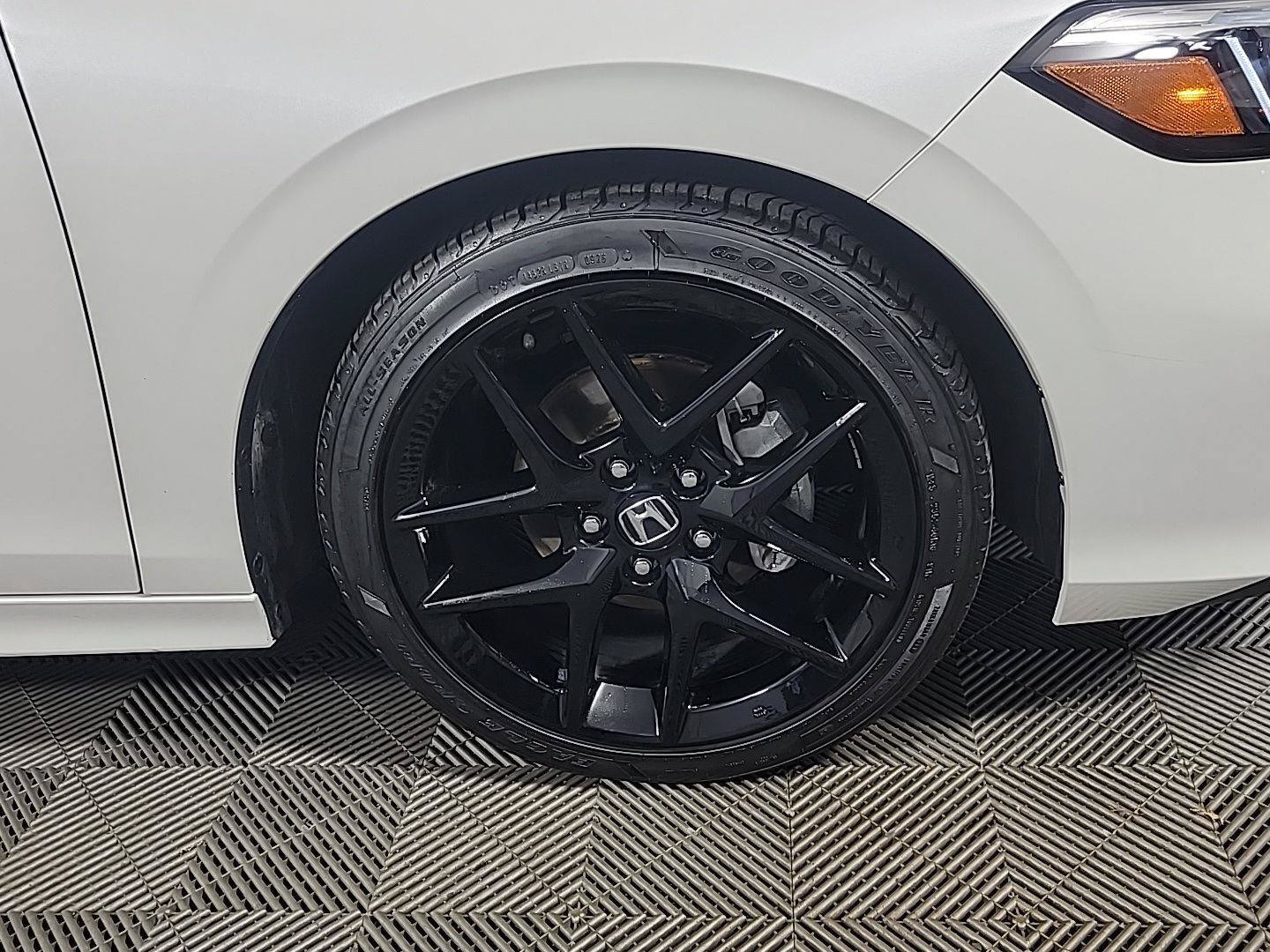 Certified 2026 Honda Civic Sport image 3