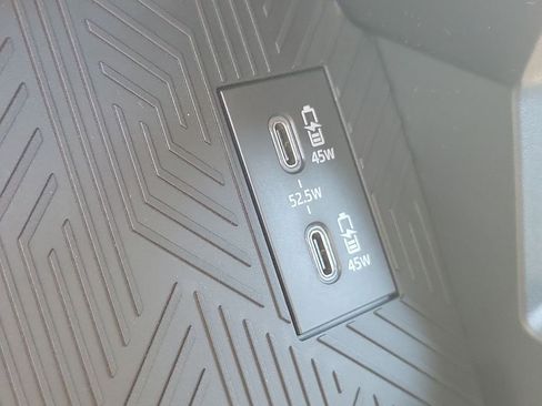 New 2025 Toyota Tacoma SR5 image 31