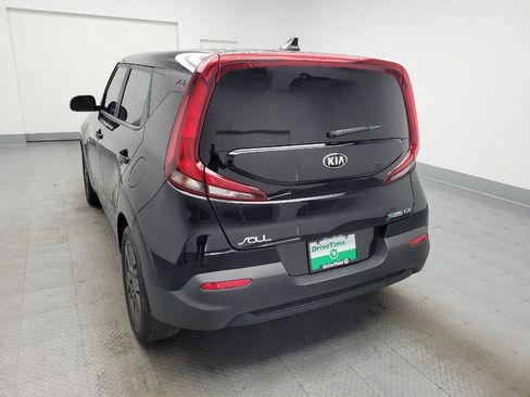 Used 2021 Kia Soul EX image 6