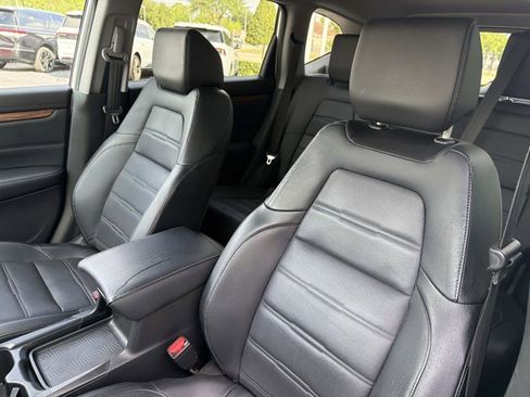 Used 2017 Honda CR-V Touring image 13