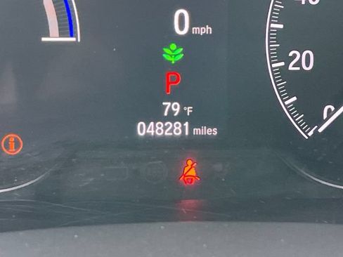 Used 2022 Honda Accord EX-L image 11