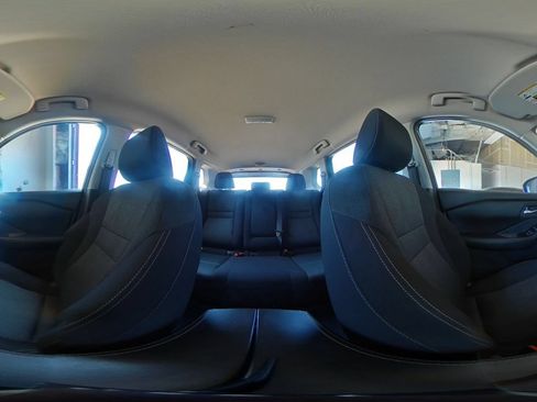Used 2025 Nissan Rogue SV FWD image 44