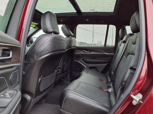 New 2026 Jeep Grand Cherokee Limited AWD/4WD image 20