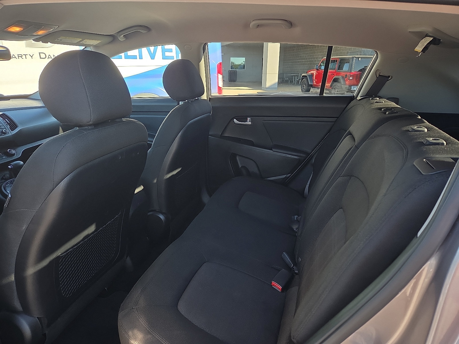 Used 2013 Kia Sportage LX FWD image 9