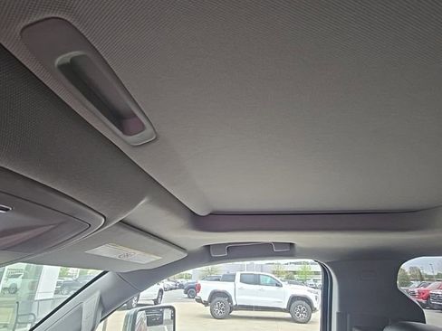 Used 2017 GMC Sierra 2500 Denali w/ Duramax Plus Package image 5