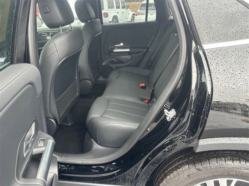 Certified 2026 Mercedes-Benz GLA 250 4MATIC image 23