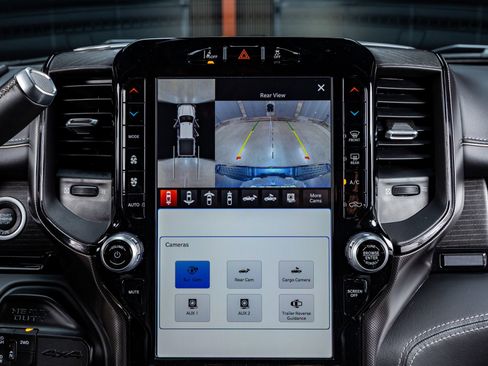 Used 2024 RAM 2500 Limited image 25