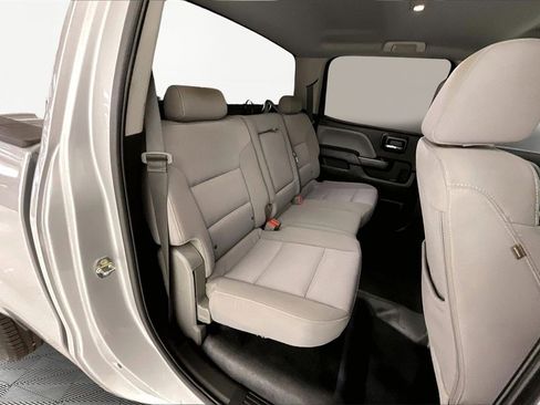 Used 2018 Chevrolet Silverado 2500 W/T image 19