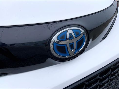 Used 2025 Toyota Sienna XSE w/ XSE Premium Package AWD/4WD image 29