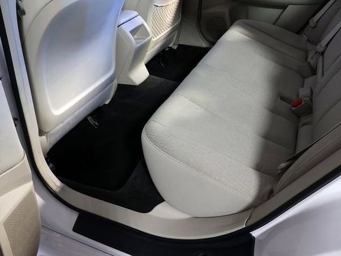 Used 2012 Subaru Legacy 2.5i Premium w/ All-Weather Pkg AWD/4WD image 26