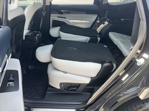 Used 2023 Kia Telluride SX Prestige AWD/4WD image 31