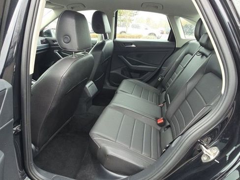 Used 2024 Volkswagen Jetta SE image 14