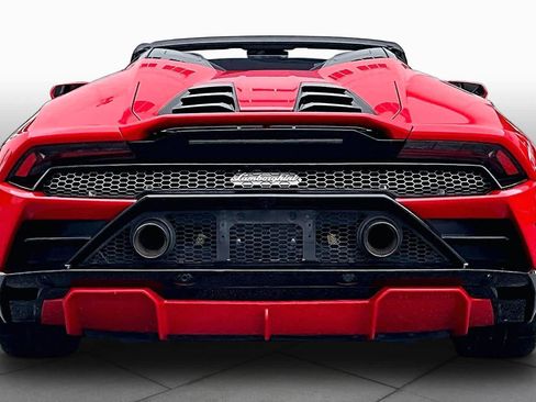 Used 2021 Lamborghini Huracan EVO RWD image 5
