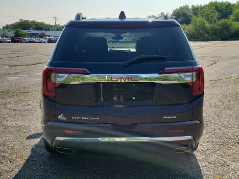 Used 2021 GMC Acadia Denali w/ Denali Ultimate Package AWD/4WD image 6