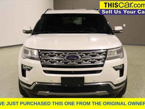 Used 2018 Ford Explorer Limited w/ Ford Safe & Smart Package image 2