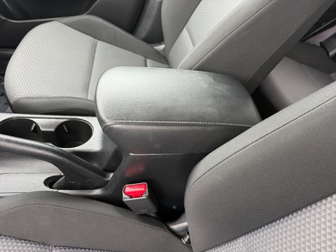 Used 2023 Kia Soul LX w/ LX Technology Package image 14