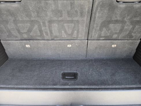 Used 2019 Chevrolet Tahoe Premier RWD image 32
