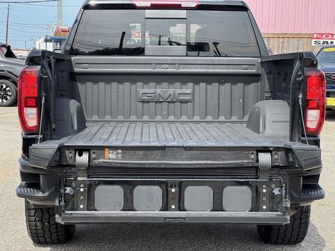 Used 2025 GMC Sierra 1500 Elevation w/ Elevation Premium Package RWD image 3