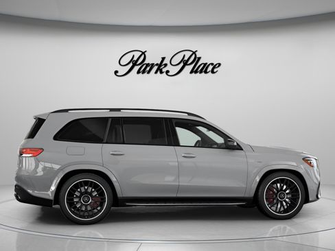 New 2026 Mercedes-Benz GLS 63 AMG 4MATIC image 27