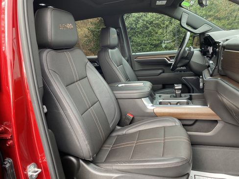 Used 2022 Chevrolet Silverado 1500 High Country w/ High Country Premium Package image 39