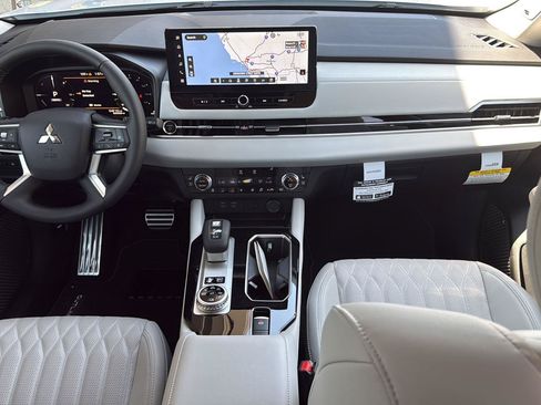 New 2026 Mitsubishi Outlander SEL AWD/4WD image 21