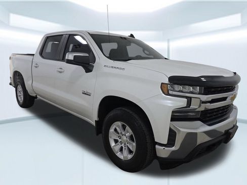 Used 2020 Chevrolet Silverado 1500 LT w/ Texas Edition AWD/4WD image 5