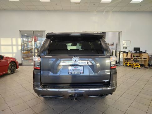 Used 2023 Toyota 4Runner Limited image 4
