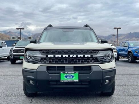 New 2025 Ford Bronco Sport Outer Banks w/ Outer Banks Tech Package+ AWD/4WD image 5