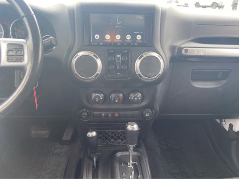 Used 2014 Jeep Wrangler Unlimited Sport AWD/4WD image 18