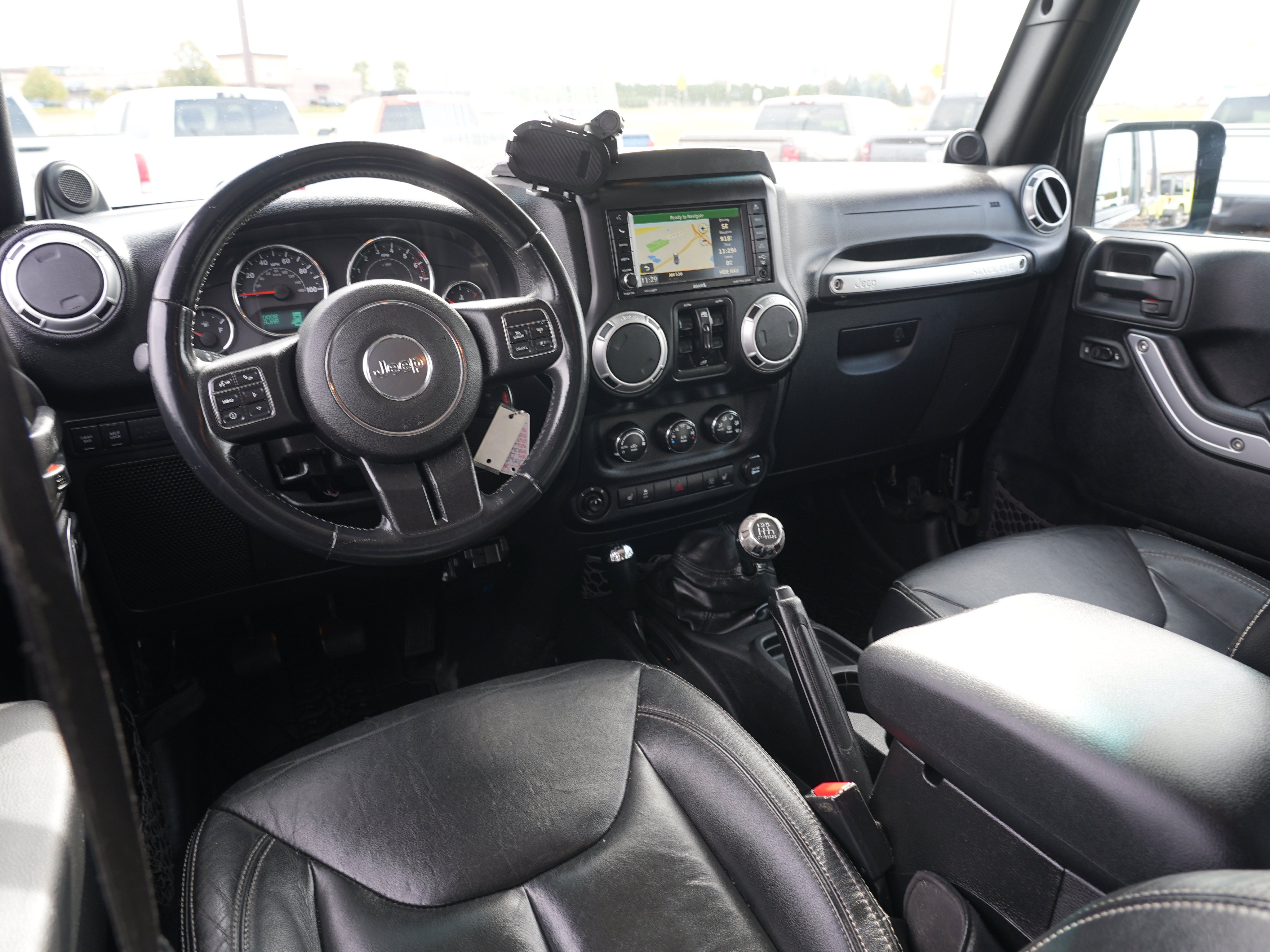 Used 2013 Jeep Wrangler Unlimited Rubicon w/ Dual Top Group AWD/4WD image 25