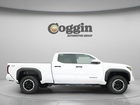 New 2026 Toyota Tacoma TRD Off-Road image 23