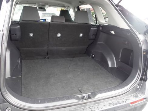 Certified 2024 Toyota RAV4 XLE FWD image 28