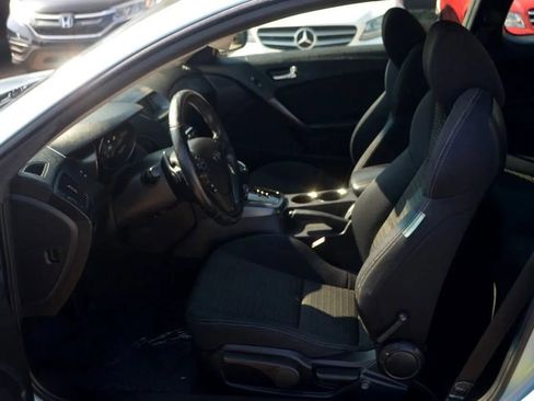 Used 2011 Hyundai Genesis 2.0T image 16