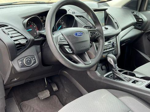 Used 2019 Ford Escape SE image 16