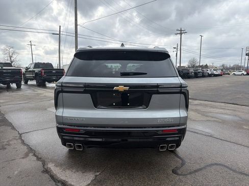 New 2026 Chevrolet Traverse High Country image 7