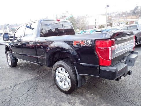 Certified 2022 Ford F350 Platinum w/ FX4 Off-Road Package AWD/4WD image 5