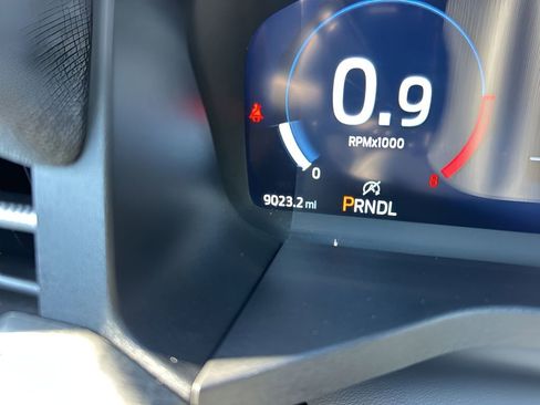 Used 2025 Ford Explorer Platinum image 27