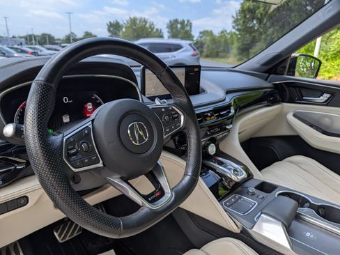 Used 2022 Acura MDX Type S AWD/4WD image 34